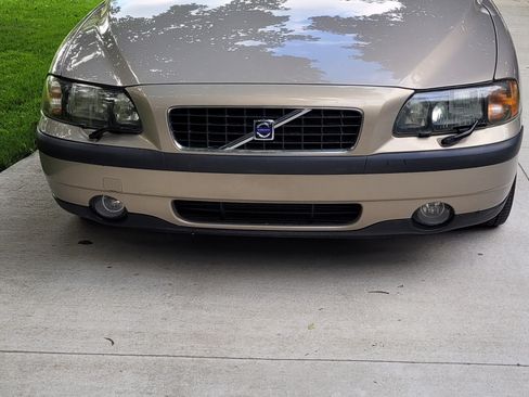 Used 2001 Volvo S60 2.4T image 14