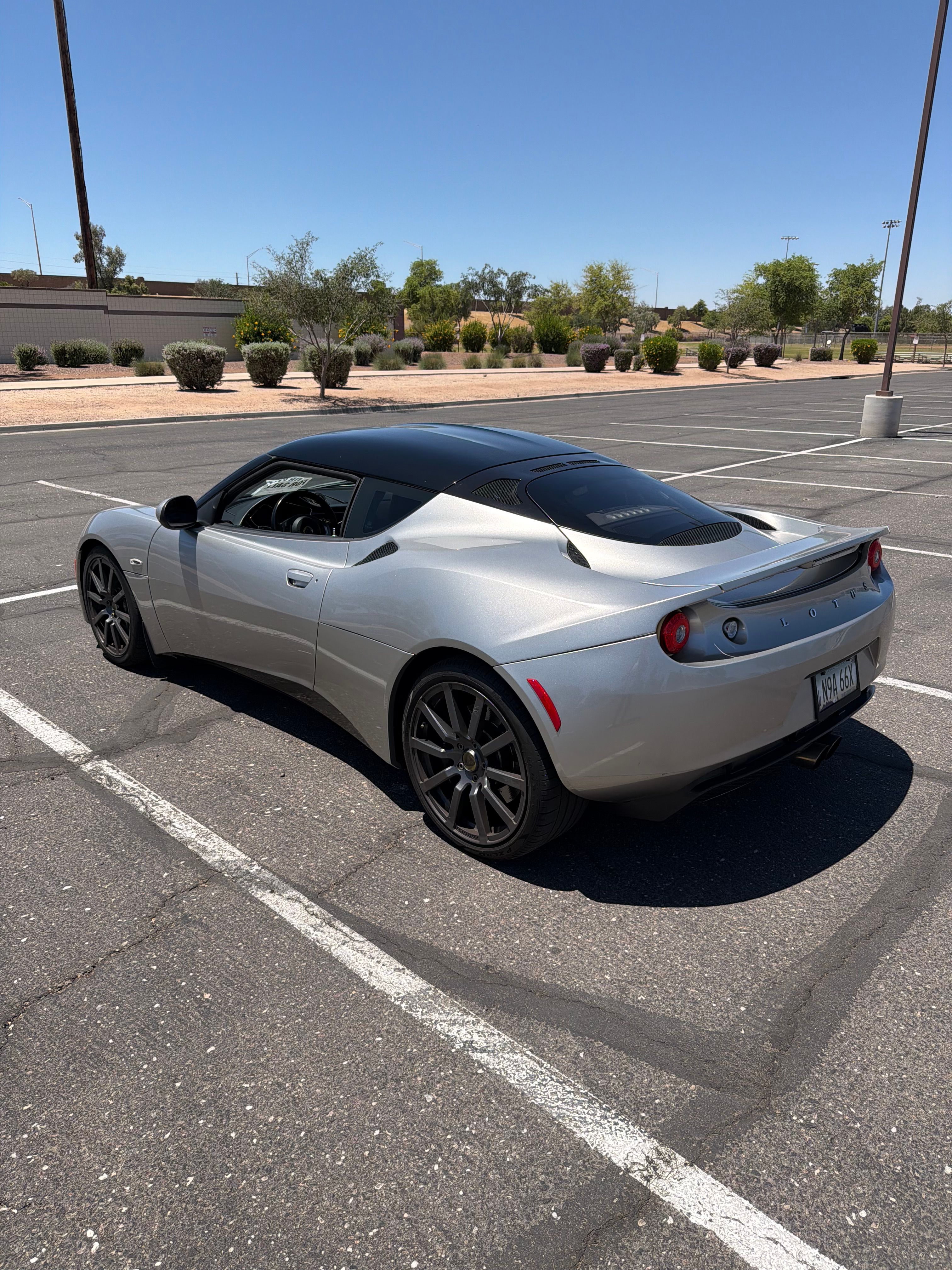 Used 2011 Lotus Evora 2+2 RWD image 9