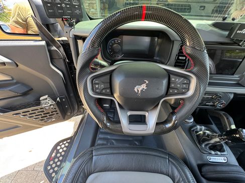Used 2023 Ford Bronco 2-Door AWD/4WD image 18