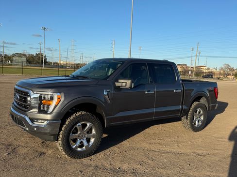Used 2021 Ford F150 XLT w/ Equipment Group 302A High image 2