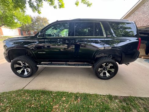 Used 2015 Chevrolet Tahoe LT AWD/4WD image 2