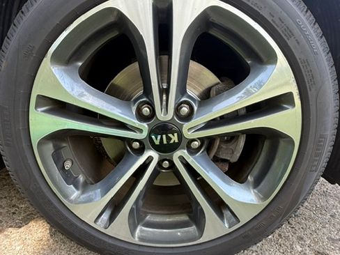 Used 2014 Kia Forte EX image 32