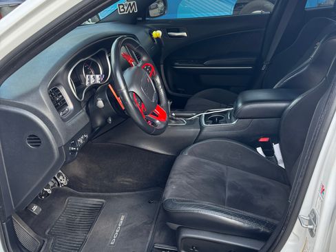 Used 2016 Dodge Charger R/T image 6