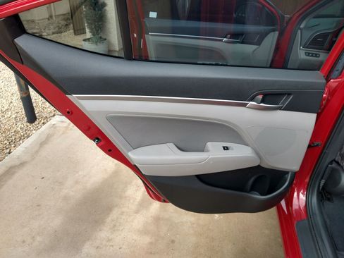 Used 2020 Hyundai Elantra Value Edition image 26