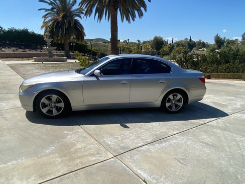 Used 2006 BMW 525i Sedan image 1