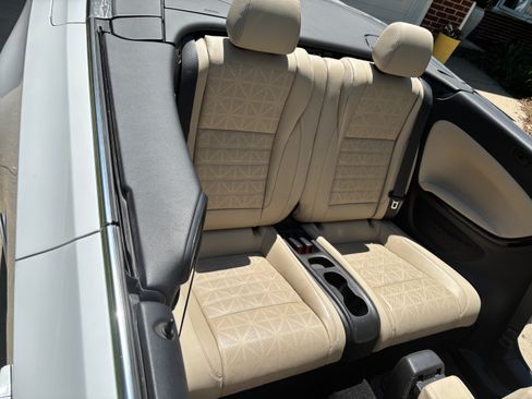 Used 2018 Buick Cascada Premium FWD image 8