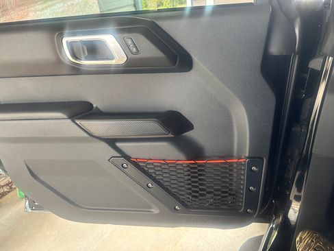 Used 2024 Ford Bronco Raptor w/ Interior Carbon Fiber Pack 6 AWD/4WD image 18