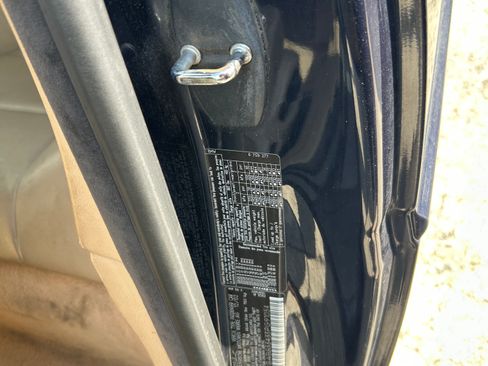 Used 2003 BMW 325Ci Convertible image 4