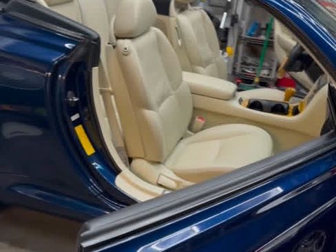 Used 2002 Lexus SC 430 Convertible RWD image 12