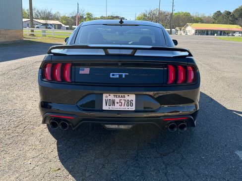 Used 2022 Ford Mustang GT Premium w/ GT Performance Package image 6