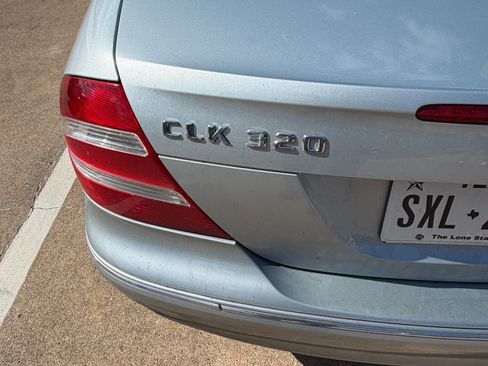 Used 2005 Mercedes-Benz CLK 320 Cabriolet image 5