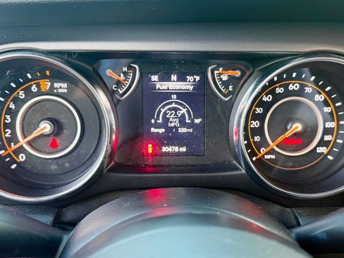 Used 2021 Jeep Wrangler Sport AWD/4WD image 15