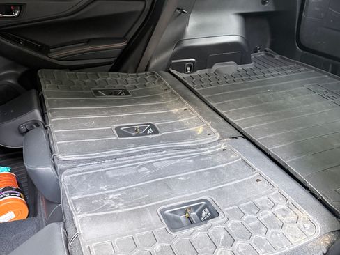 Used 2019 Subaru Crosstrek 2.0i Limited w/ Moonroof Package w/Navigation AWD/4WD image 6