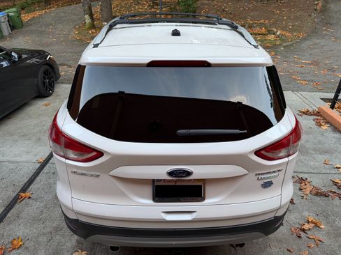 Used 2013 Ford Escape Titanium w/ Parking Technology Pkg image 5