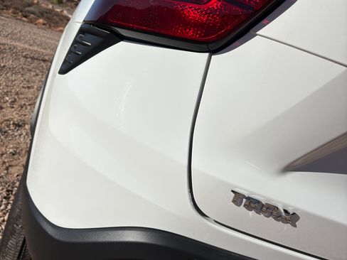 Used 2025 Chevrolet Trax LS w/ Driver Confidence Package FWD image 6