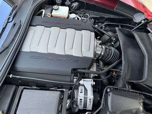 Used 2019 Chevrolet Corvette Stingray Coupe w/ 1LT image 8