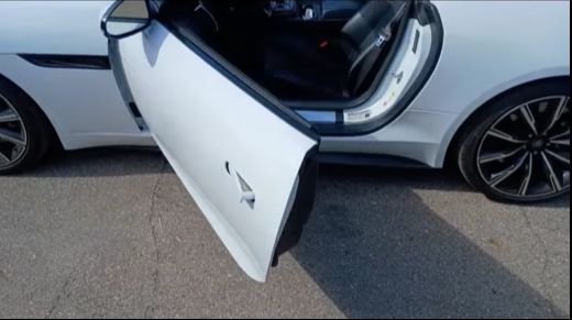 Used 2021 Jaguar F-TYPE R AWD/4WD image 12