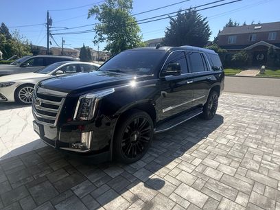 Used 2015 Cadillac Escalade Luxury
