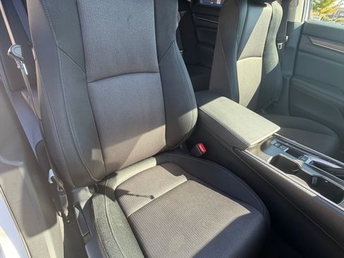 Used 2019 Honda Accord LX image 16