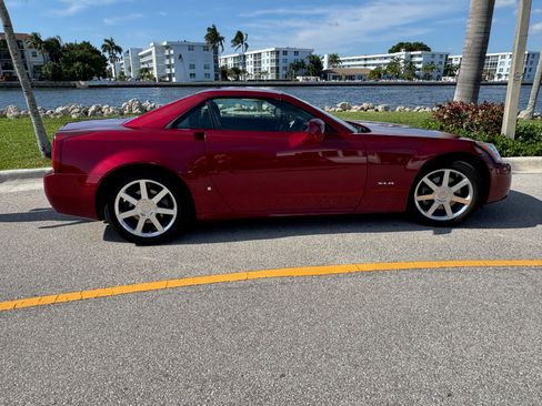 Used 2006 Cadillac XLR Convertible 2D image 22