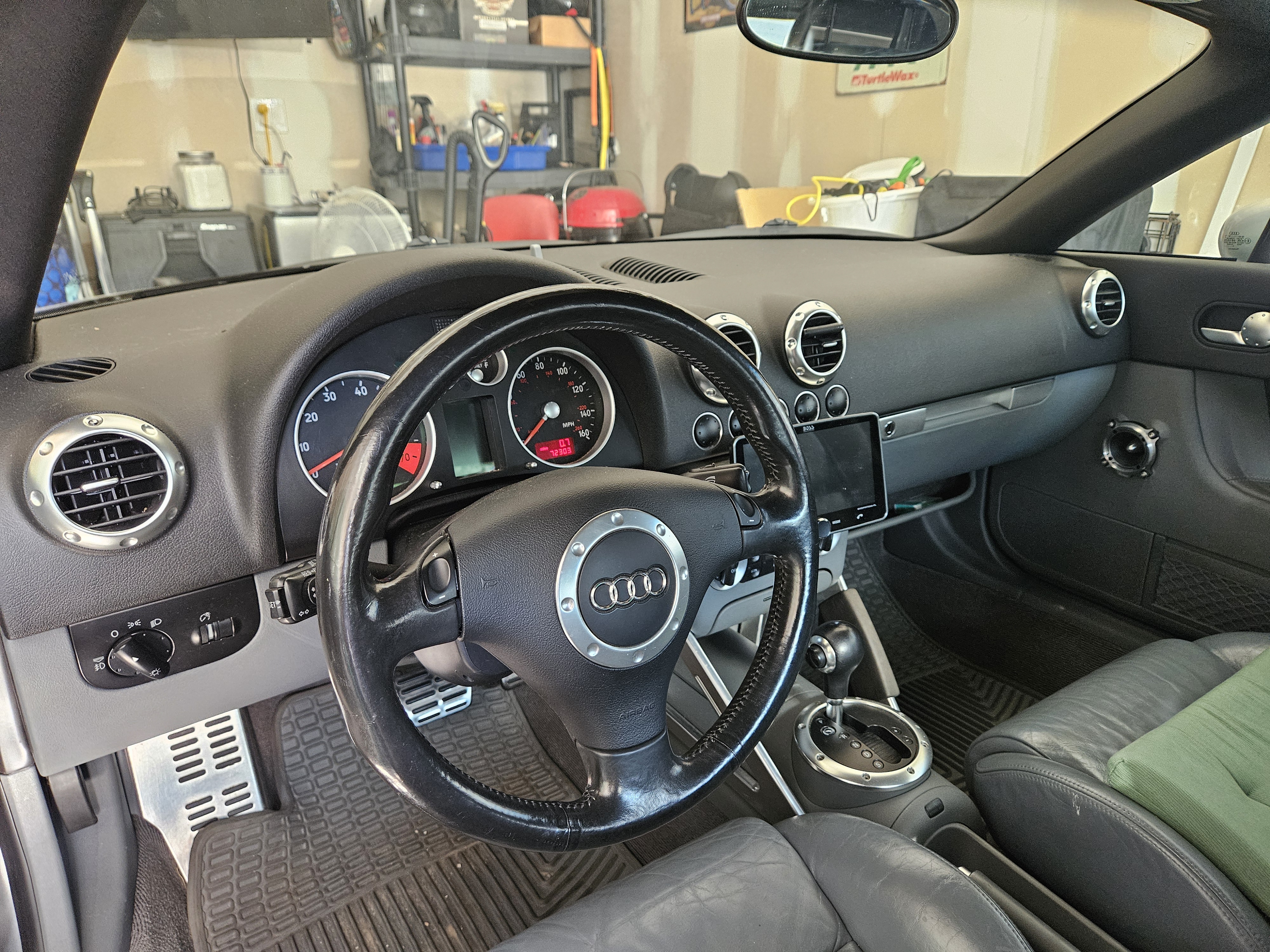 Used 2004 Audi TT 1.8T FWD image 11