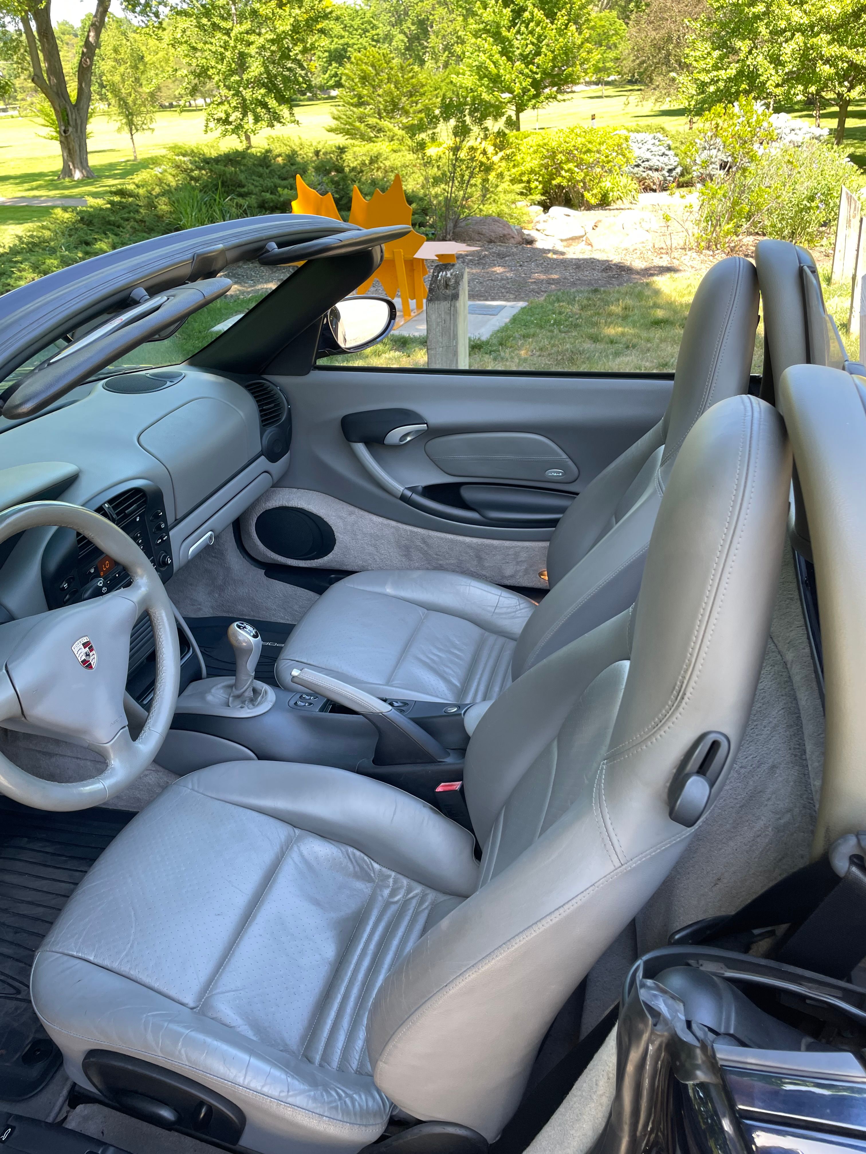 Used 2003 Porsche Boxster RWD image 12