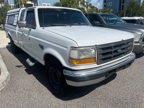 Used 1996 Ford F250 2WD SuperCab image 3
