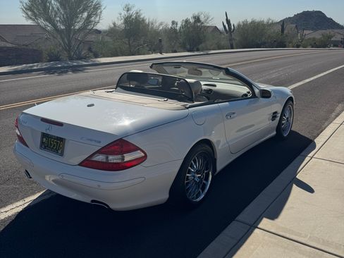 Used 2007 Mercedes-Benz SL 550 image 7