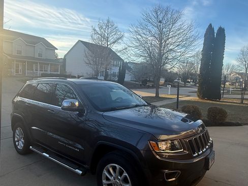 Used 2016 Jeep Grand Cherokee Laredo w/ Quick Order Package 23E image 4