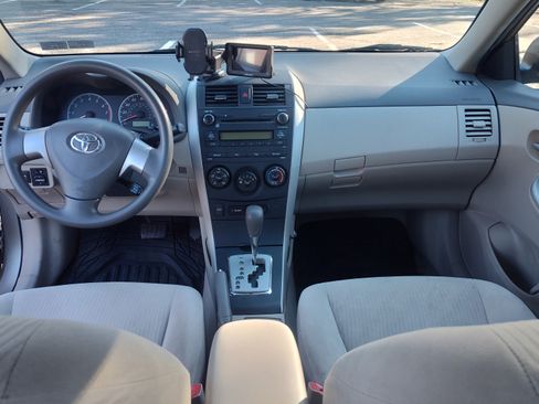 Used 2010 Toyota Corolla S FWD image 22