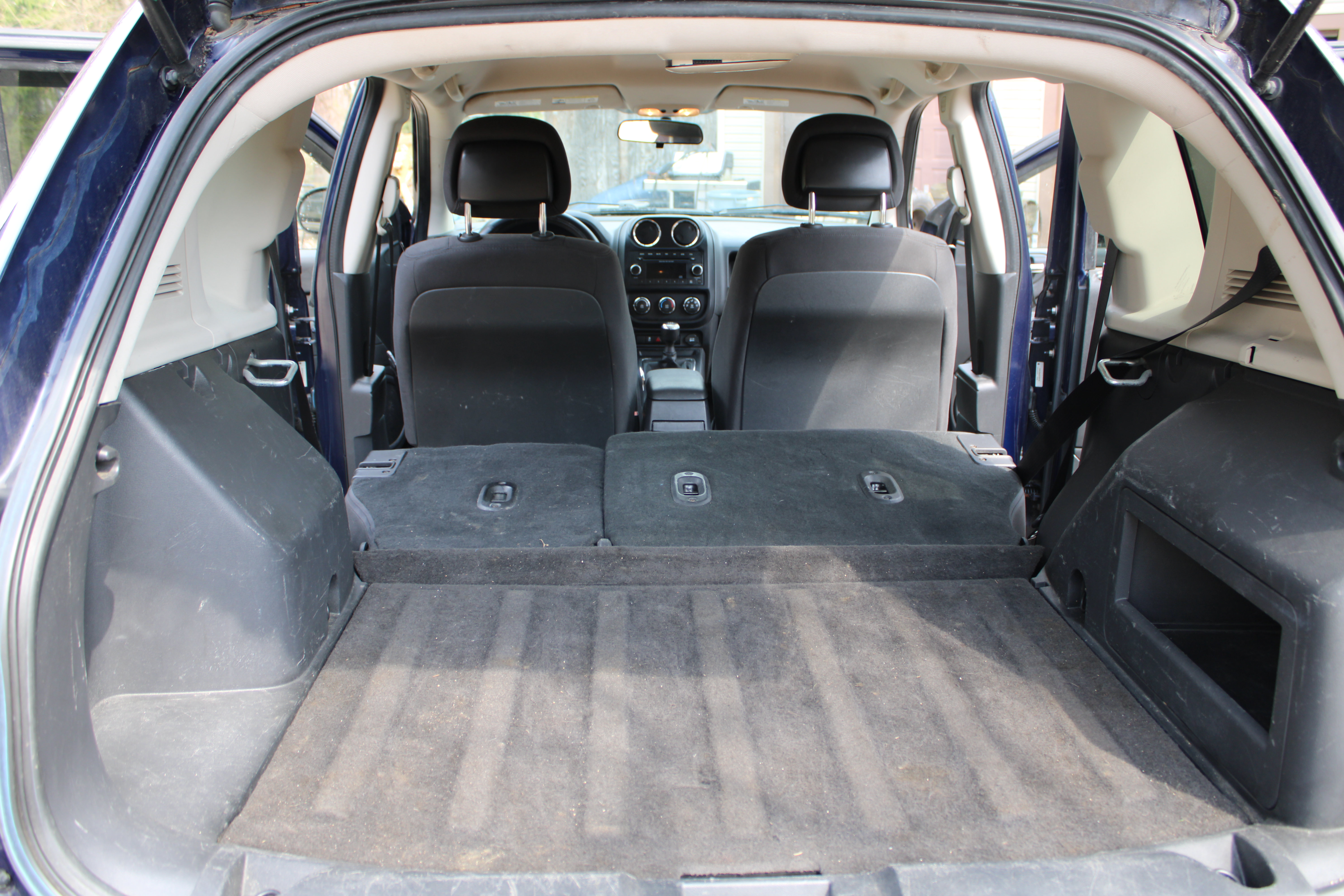 Used 2014 Jeep Compass Sport FWD image 11