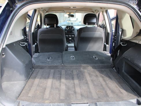 Used 2014 Jeep Compass Sport FWD image 11