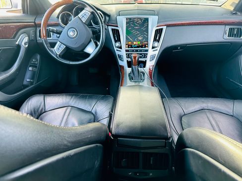 Used 2011 Cadillac CTS Premium image 8