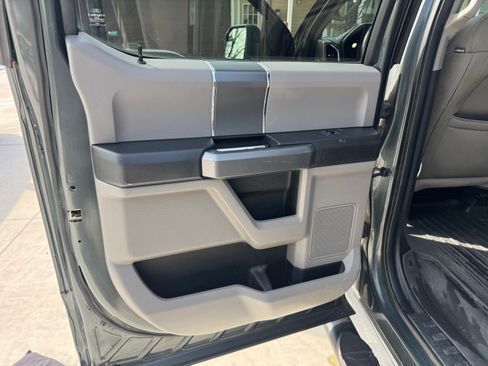 Used 2015 Ford F150 XLT w/ Equipment Group 301A Mid image 16