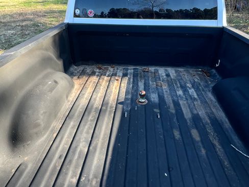 Used 2012 RAM 2500 ST w/ Chrome Appearance Group image 9