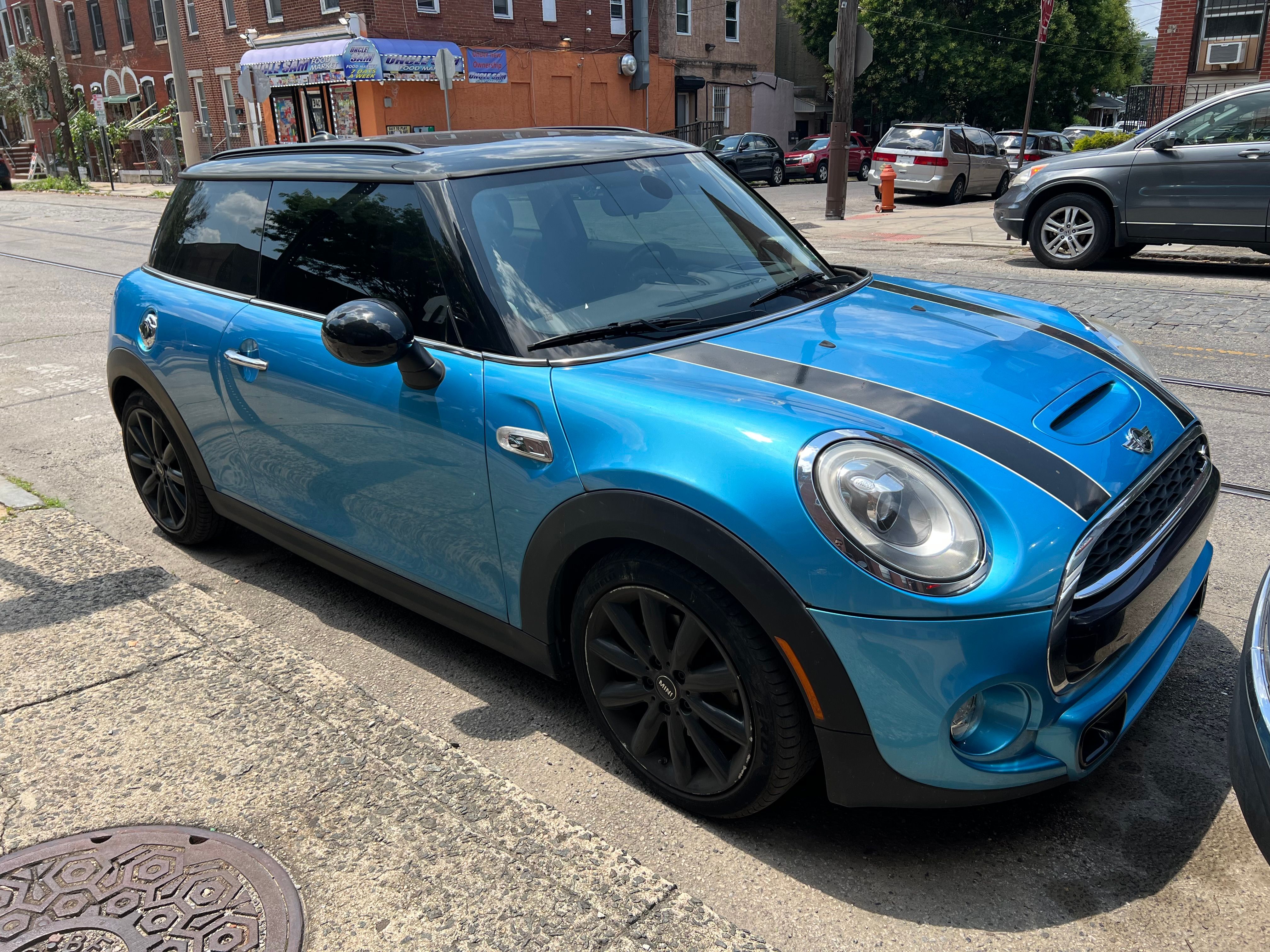 Used 2016 MINI Cooper S FWD image 2