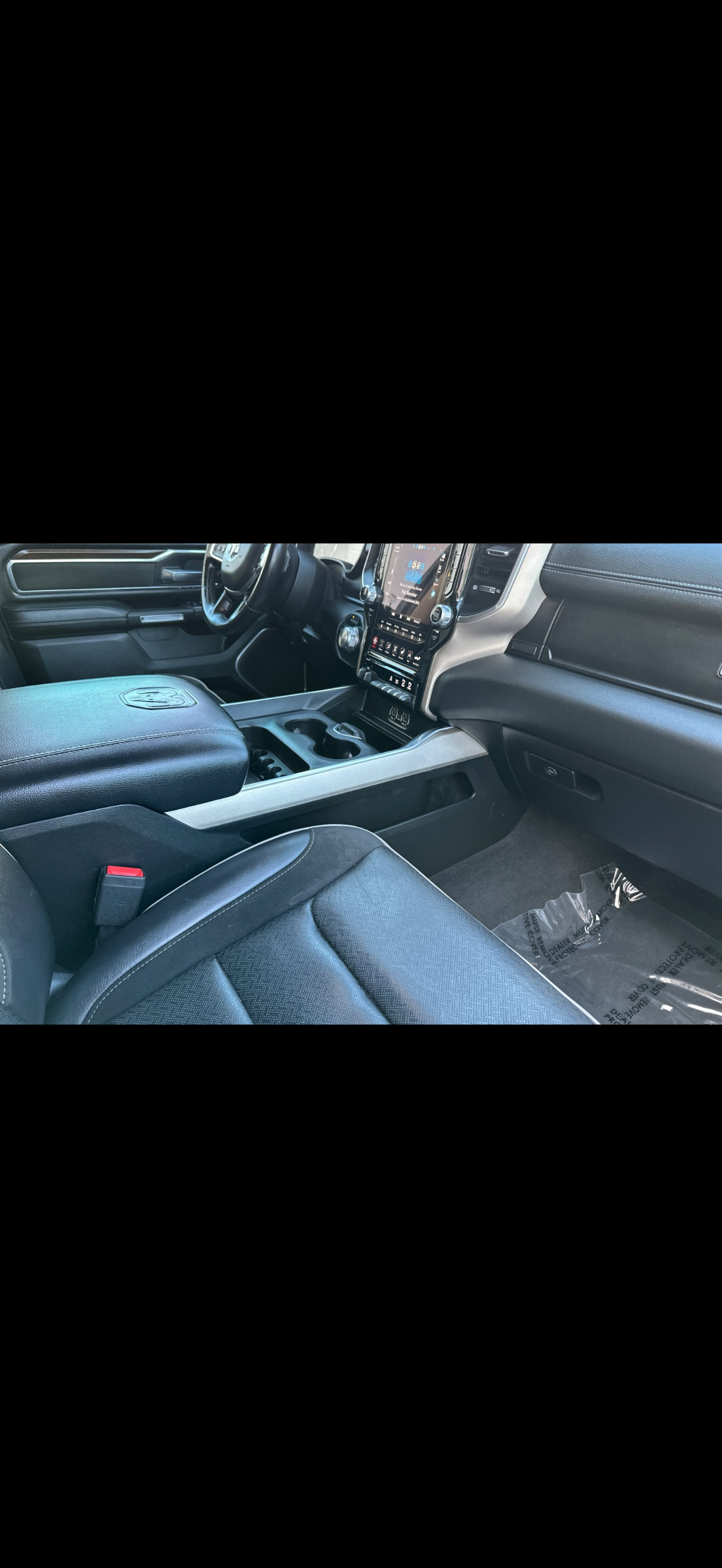 Used 2019 RAM 1500 Laramie AWD/4WD image 20