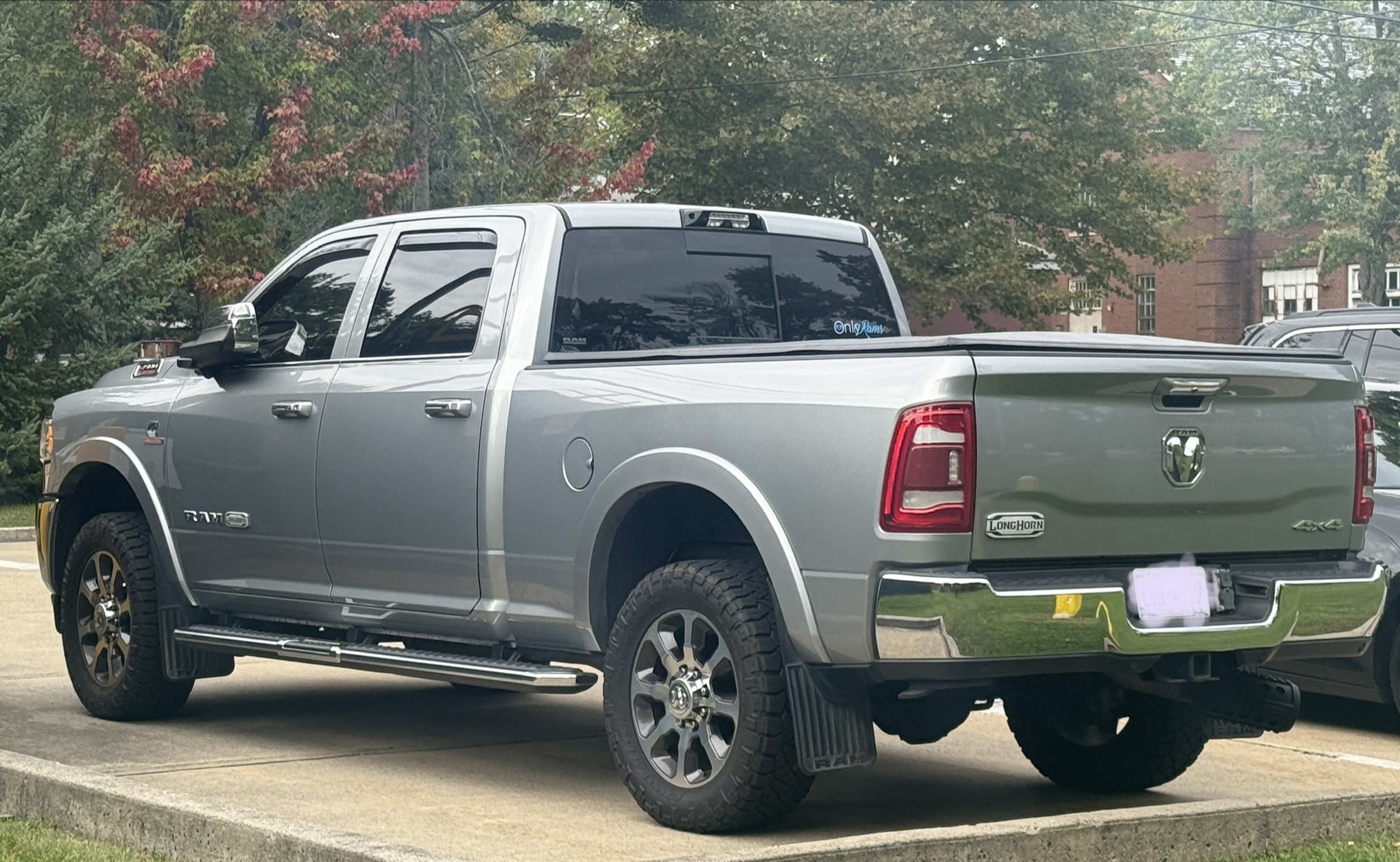 Used 2021 RAM 2500 Limited AWD/4WD image 4