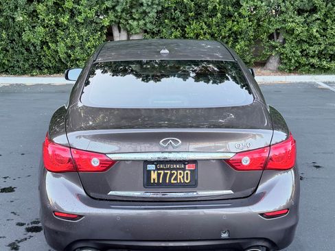 Used 2014 INFINITI Q50 Premium w/ Deluxe Touring Package RWD image 5