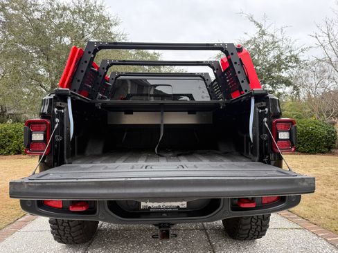 Used 2021 Jeep Gladiator Rubicon w/ LED Lighting Group image 8