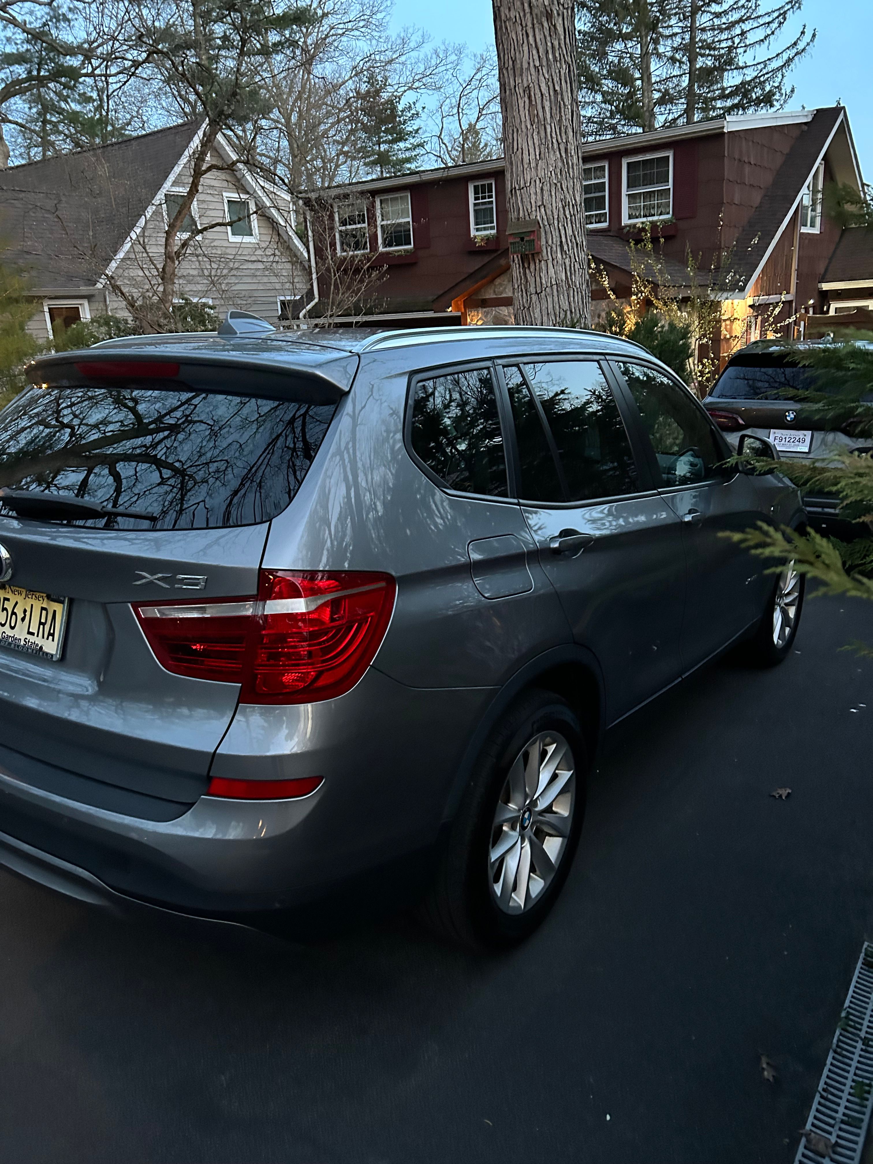 Used 2016 BMW X3 xDrive28i AWD/4WD image 11