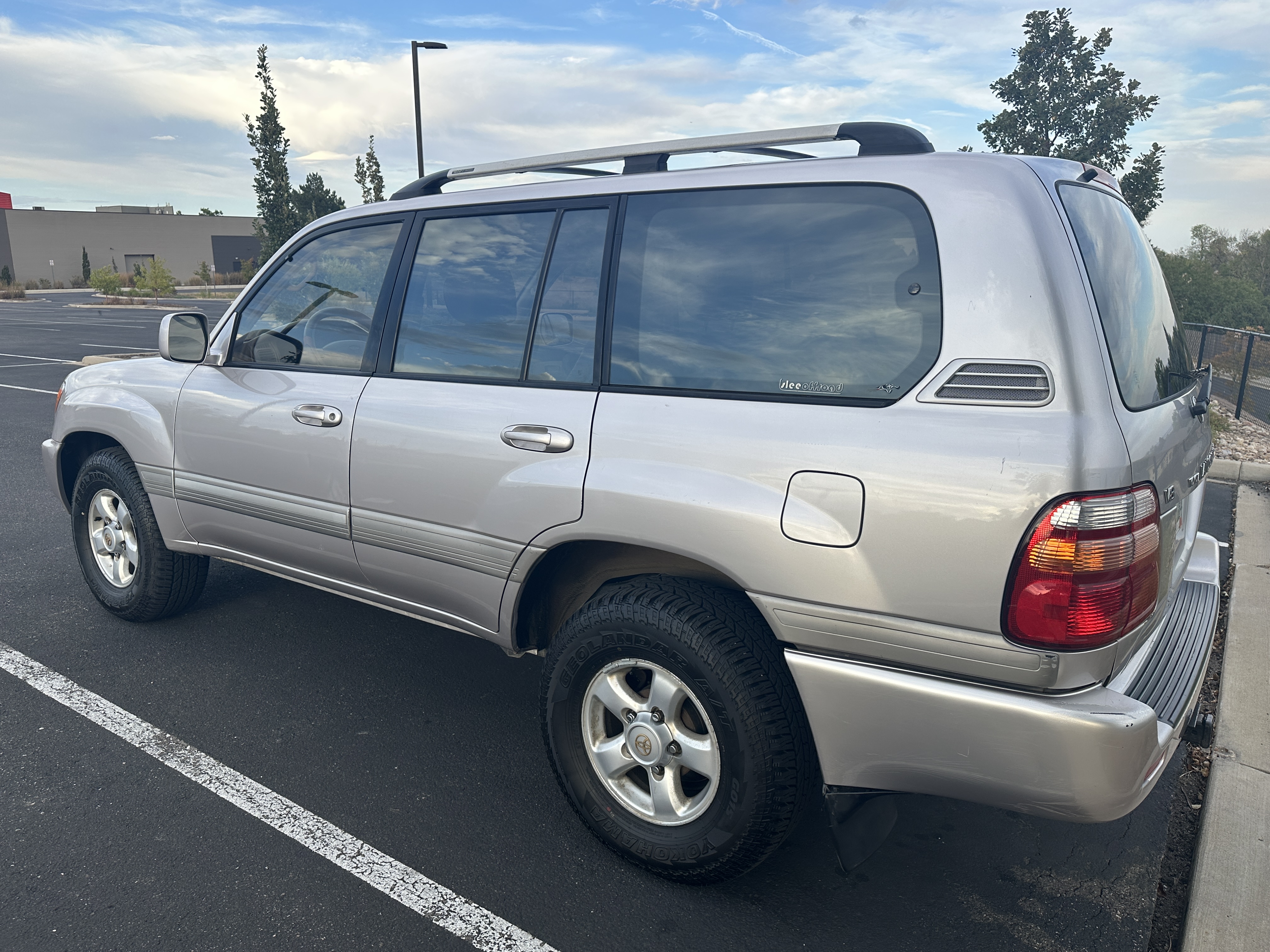 Used 1999 Toyota Land Cruiser AWD/4WD image 4