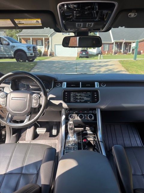 Used 2015 Land Rover Range Rover Sport Supercharged AWD/4WD image 16