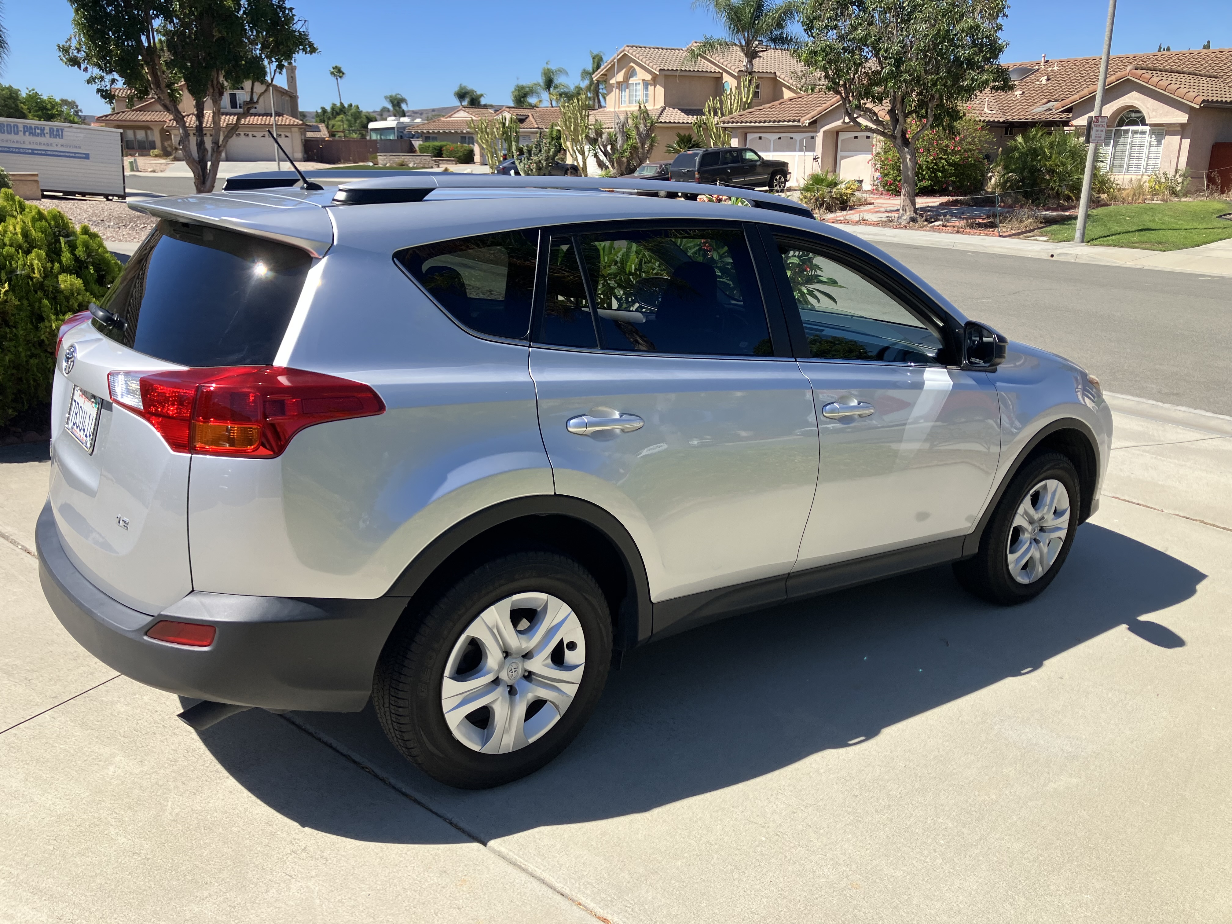 Used 2013 Toyota RAV4 LE FWD image 6