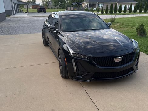 Used 2022 Cadillac CT5 V w/ Premium Package RWD image 5