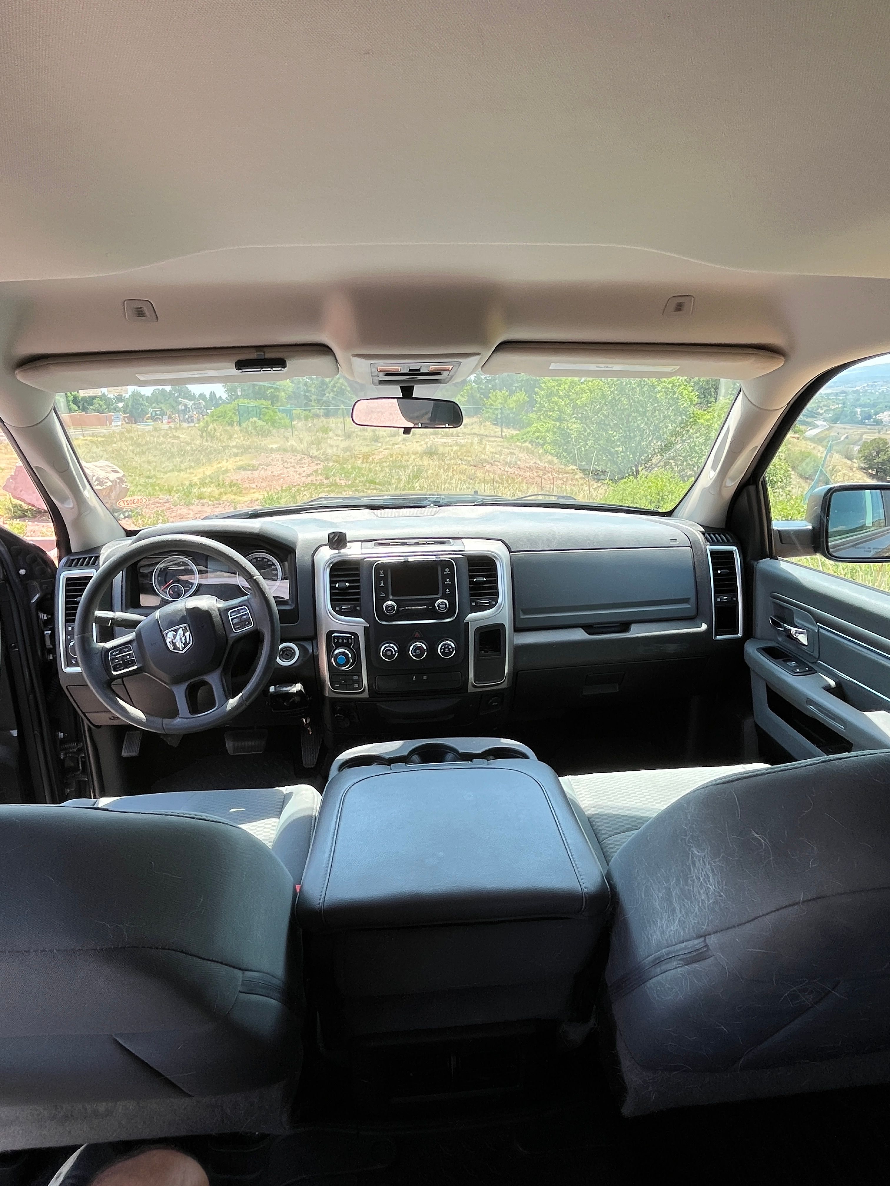 Used 2019 RAM 1500 Classic SLT AWD/4WD image 9