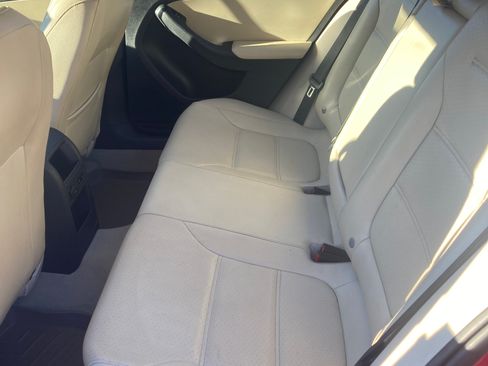 Used 2013 Volkswagen Jetta SE image 14