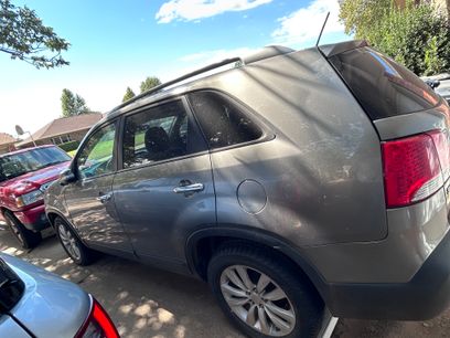 Used 2011 Kia Sorento LX