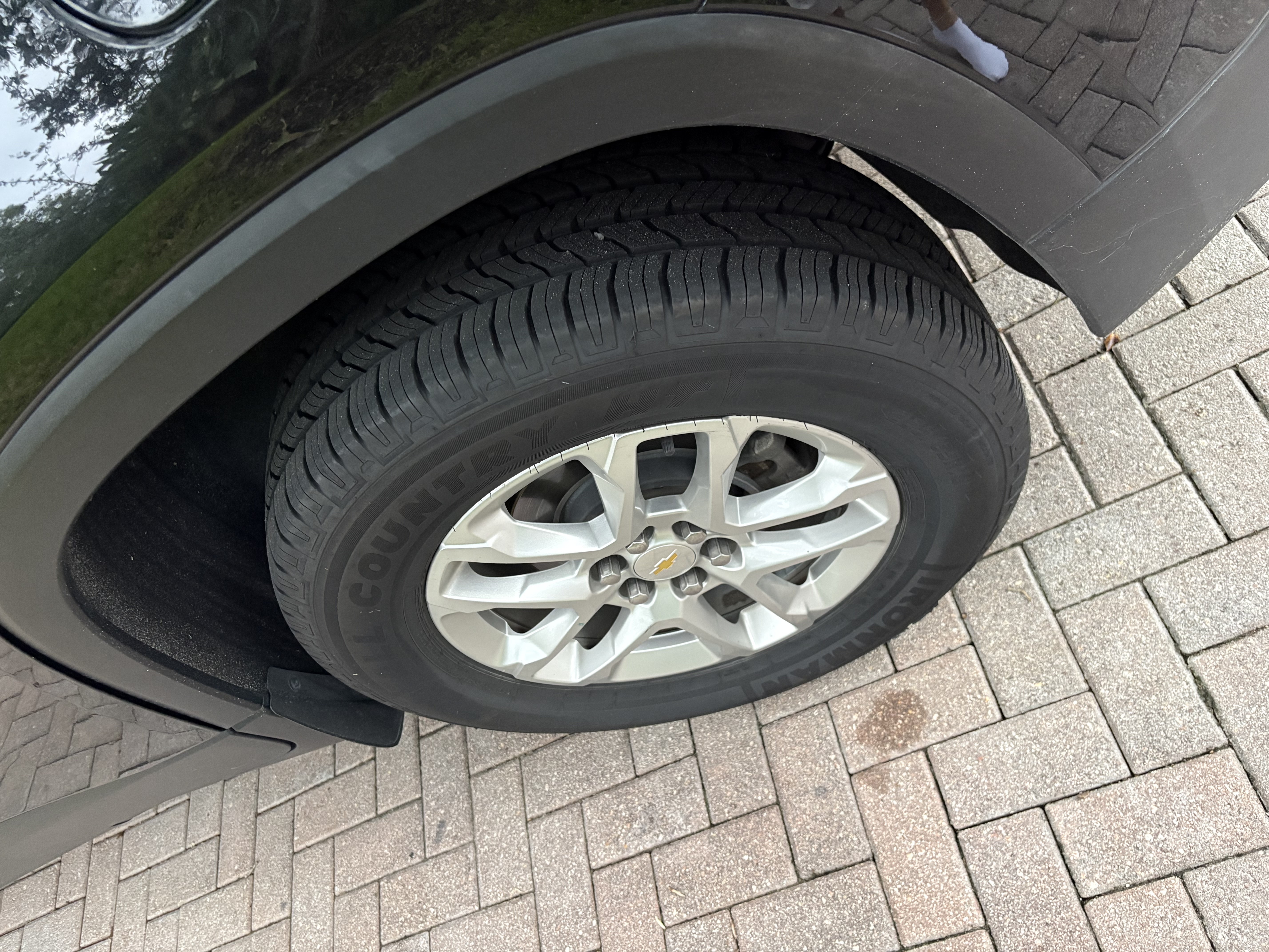 Used 2020 Chevrolet Traverse LS FWD image 20