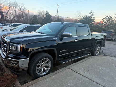 Used 2016 GMC Sierra 1500 SLT w/ SLT Premium Package image 2
